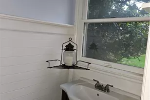 111 Laughlin St, Dawson, PA 15428 - Photo 10