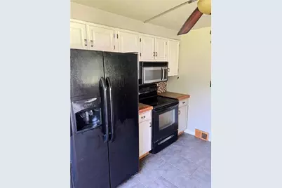 238 Humphrey Rd, Hempfield Township, PA 15601 - Photo 6