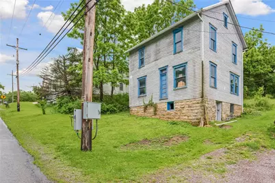 167 Rockdale Rd, Black Township, PA 15557 - Photo 2