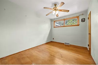 1209 Phillippi Ave, Bethel Park, PA 15102 - Photo 20