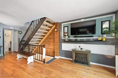 301 Holland Court, Findlay Township, PA 15108 - Photo 6