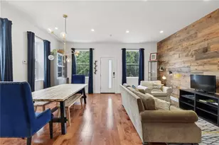 3130 Dobson St, Pittsburgh, PA 15219 - Photo 10