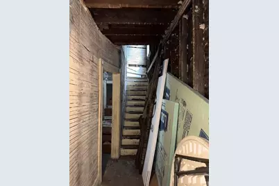 4007 Portman Ave, Observatory Hill, PA 15214 - Photo 10