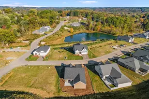 1004 Lakeshore Dr, Baden, PA 15005 - Photo 38