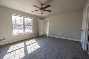 740 Sandstone Way, Rostraver, PA 15012 - Photo 10