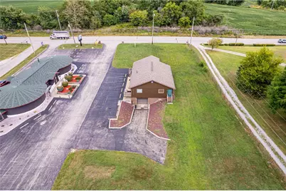 376 East Main St, Mount Pleasant Township, PA 15666 - Photo 4