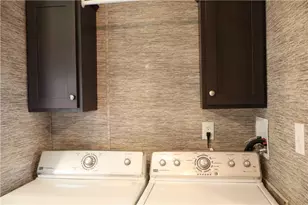 120 Woodview Dr, Middlesex Township, PA 16059 - Photo 12