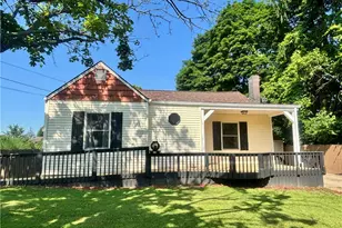 26 Mt View Dr, Burgettstown Boro, PA 15021 - Photo 1