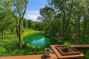 530 Perry Hwy, Lancaster Township, PA 16037 - Photo 2