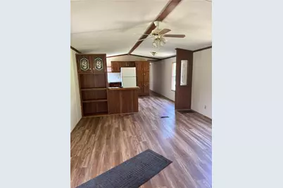 11 Humming Bird Dr, Shelocta, PA 15701 - Photo 2