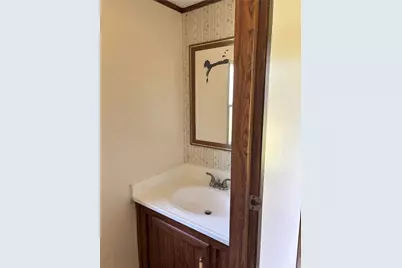 11 Humming Bird Dr, Shelocta, PA 15701 - Photo 6