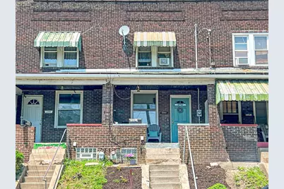 2241 1/2 Hawthorne Ave, Pittsburgh, PA 15218 - Photo 1