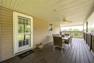 116 Dixon Dr, Derry Township, PA 15627 - Photo 8