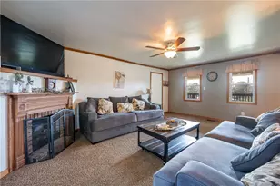 116 Dixon Dr, Derry Township, PA 15627 - Photo 10