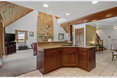 753 Bullcreek, Twp of But SE, PA 16002 - Photo 16