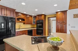 753 Bullcreek, Twp of But SE, PA 16002 - Photo 14