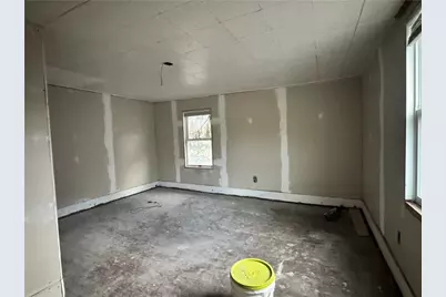 861 Koehlar Ave, Donora, PA 15033 - Photo 20