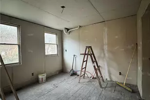 861 Koehlar Ave, Donora, PA 15033 - Photo 22