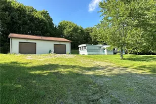 140 Shady Tree Ln, Clay Township, PA 16001 - Photo 1
