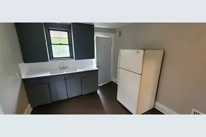 304 Elm Ave, Sharon, PA 16146 - Photo 12