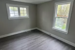 304 Elm Ave, Sharon, PA 16146 - Photo 8