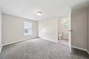 247 Colleen Ln, Hempfield Township, PA 15644 - Photo 10