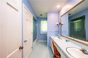 17 Sycamore St, Greensburg, PA 15601 - Photo 44