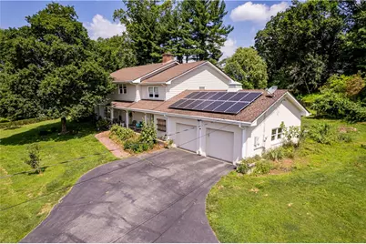 17 Sycamore St, Greensburg, PA 15601 - Photo 12