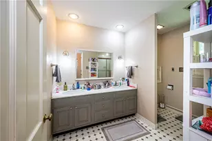 17 Sycamore St, Greensburg, PA 15601 - Photo 40