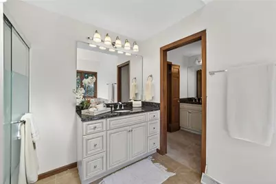 2455 Dogwood Dr, Pittsburgh, PA 15090 - Photo 32