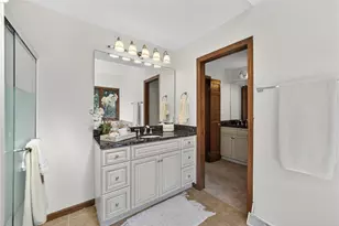 2455 Dogwood Dr, Pittsburgh, PA 15090 - Photo 32