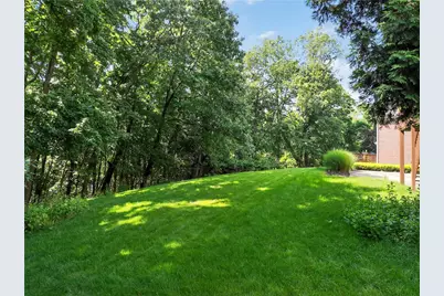 2455 Dogwood Dr, Pittsburgh, PA 15090 - Photo 46