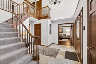 2455 Dogwood Dr, Pittsburgh, PA 15090 - Photo 6