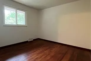2413 Park Hill Dr, Pittsburgh, PA 15221 - Photo 10
