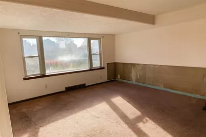 419 31st St, McKeesport, PA 15132 - Photo 10