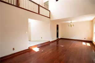 153 Cassia Dr, Jefferson Hills, PA 15025 - Photo 10