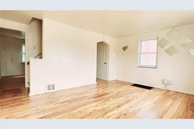 1152 Woodbine, Pittsburgh, PA 15201 - Photo 2