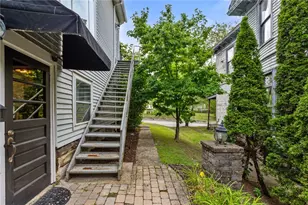 409 N Jefferson St, New Castle, PA 16101 - Photo 2