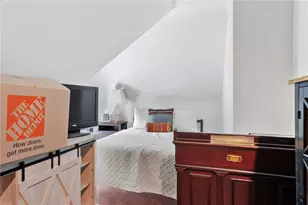 409 N Jefferson St, New Castle, PA 16101 - Photo 6