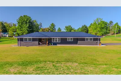 7 Indian Ln, Perry Township, PA 15486 - Photo 1