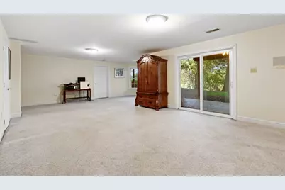 115 Lyndhurst Cir, Pine Township, PA 15090 - Photo 12