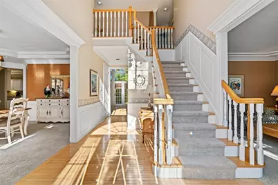 115 Lyndhurst Cir, Pine Township, PA 15090 - Photo 2