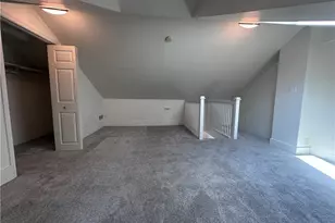 1819 Harcum Wy, Pittsburgh, PA 15203 - Photo 36