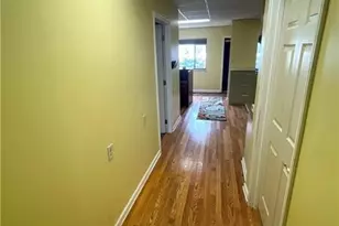 1227 Sunset Dr, Center Township, PA 16001 - Photo 12