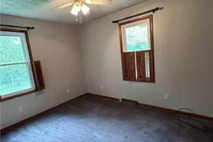 192 Yellow Creek Rd, Lancaster Township, PA 16037 - Photo 34