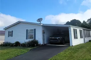 826 Clover Ln, Murrysville, PA 15668 - Photo 1