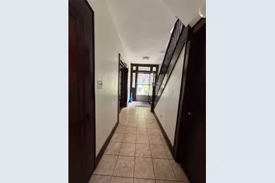 2728 Woodstock Ave, Pittsburgh, PA 15218 - Photo 8