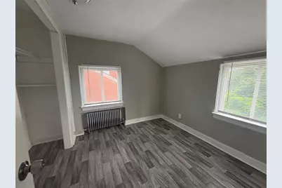 560 Wylie Ave, Clairton, PA 15025 - Photo 8