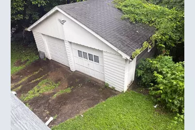 560 Wylie Ave, Clairton, PA 15025 - Photo 12