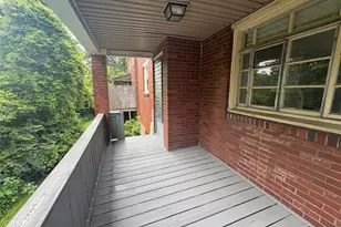 560 Wylie Ave, Clairton, PA 15025 - Photo 10